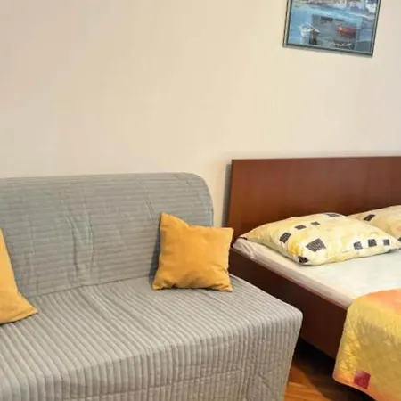 Mira Roso - Apartment Makarska